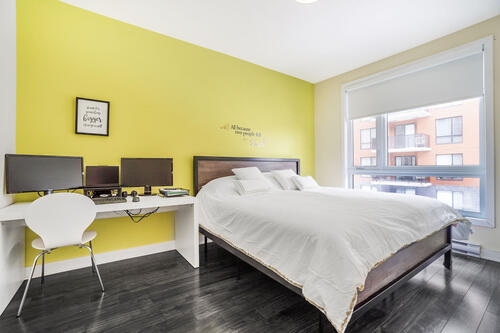 Jean Beraud、Le boulevard Saint-Denis a 3735 Avenue Jean-Béraud, Laval QC H7T 0H8, Canada - Visite Virtuelle